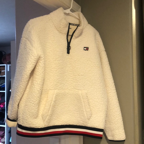 Tommy Hilfiger Tops - Tommy Hilfiger sport sweatshirt